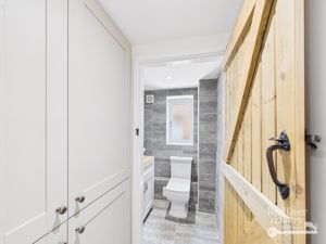 WC- click for photo gallery